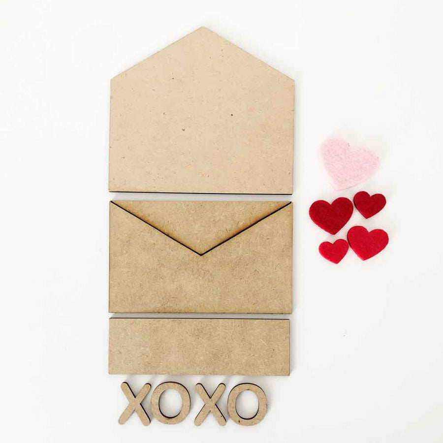 XOXO Letter - Simply Framed - Foundations Decor